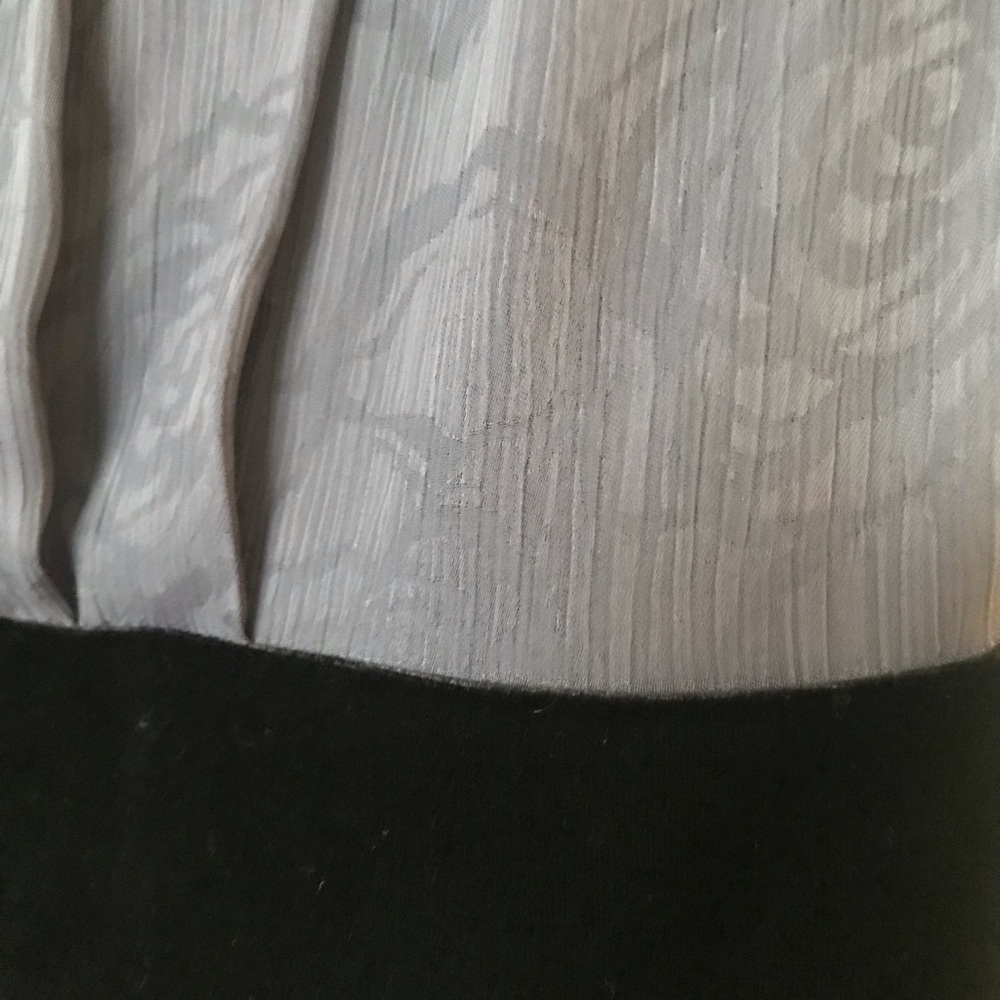 Dress - Picture 6 of 8